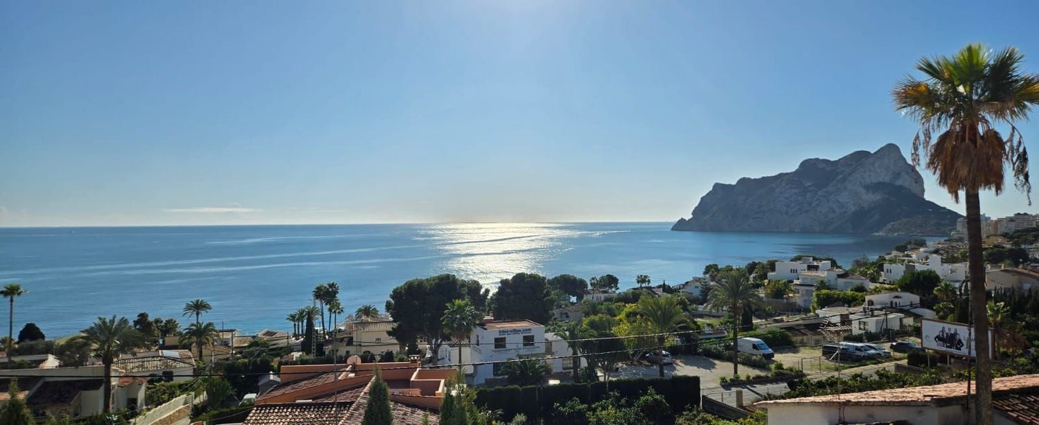 Villa à Calpe, Alicante, Espagne 6 chambres, 292 m2 No. 186957