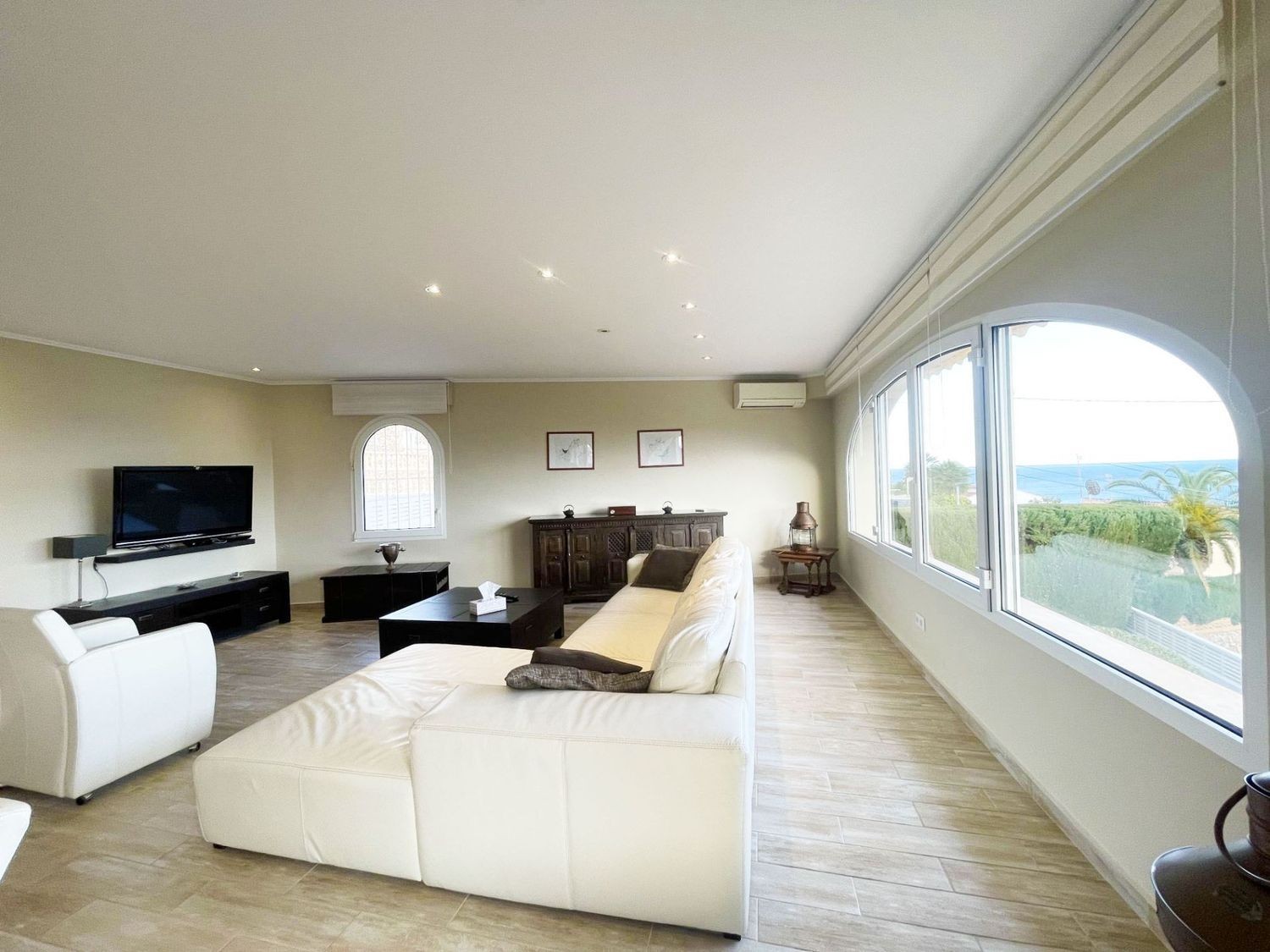 Villa à Calpe, Alicante, Espagne 6 chambres, 292 m2 No. 186957