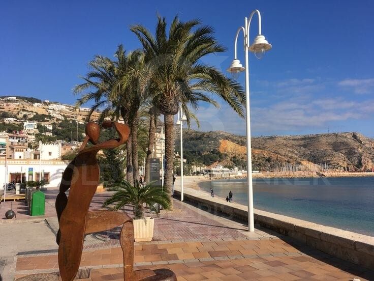 Hus i Javea, Alicante, Spanien 3 sovrum, 200 kvm. Nr. 178482