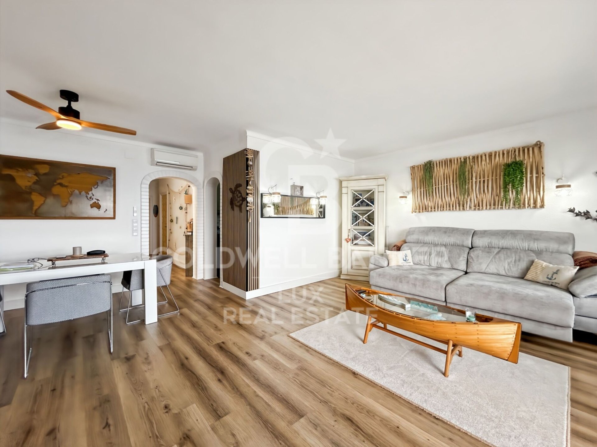 Penthouse in Roses, Girona, Spain 2 bedrooms, 80 sq.m. No. 178481