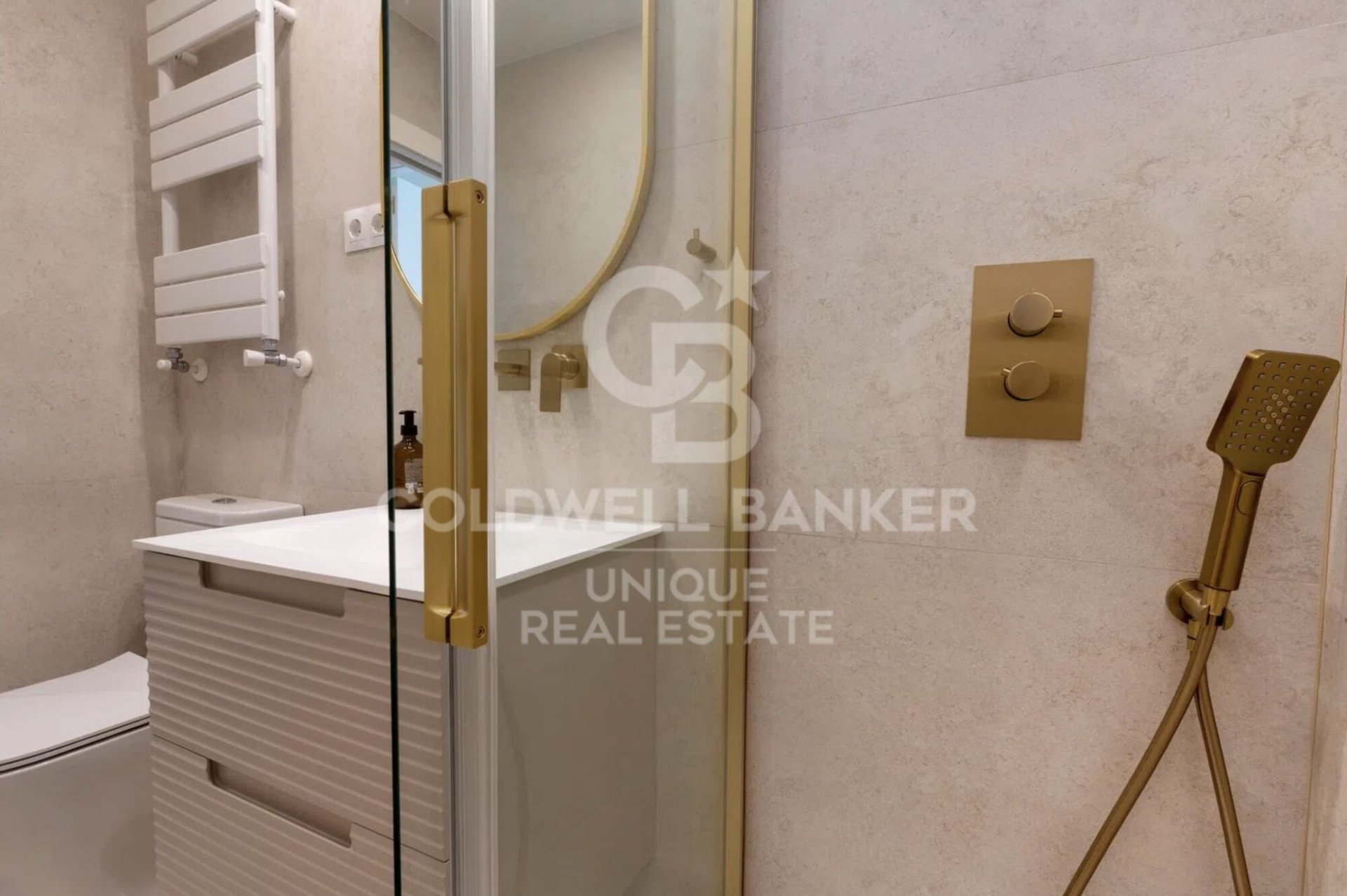 Apartment à Madrid, Espagne 2 chambres, 75 m2 No. 178786