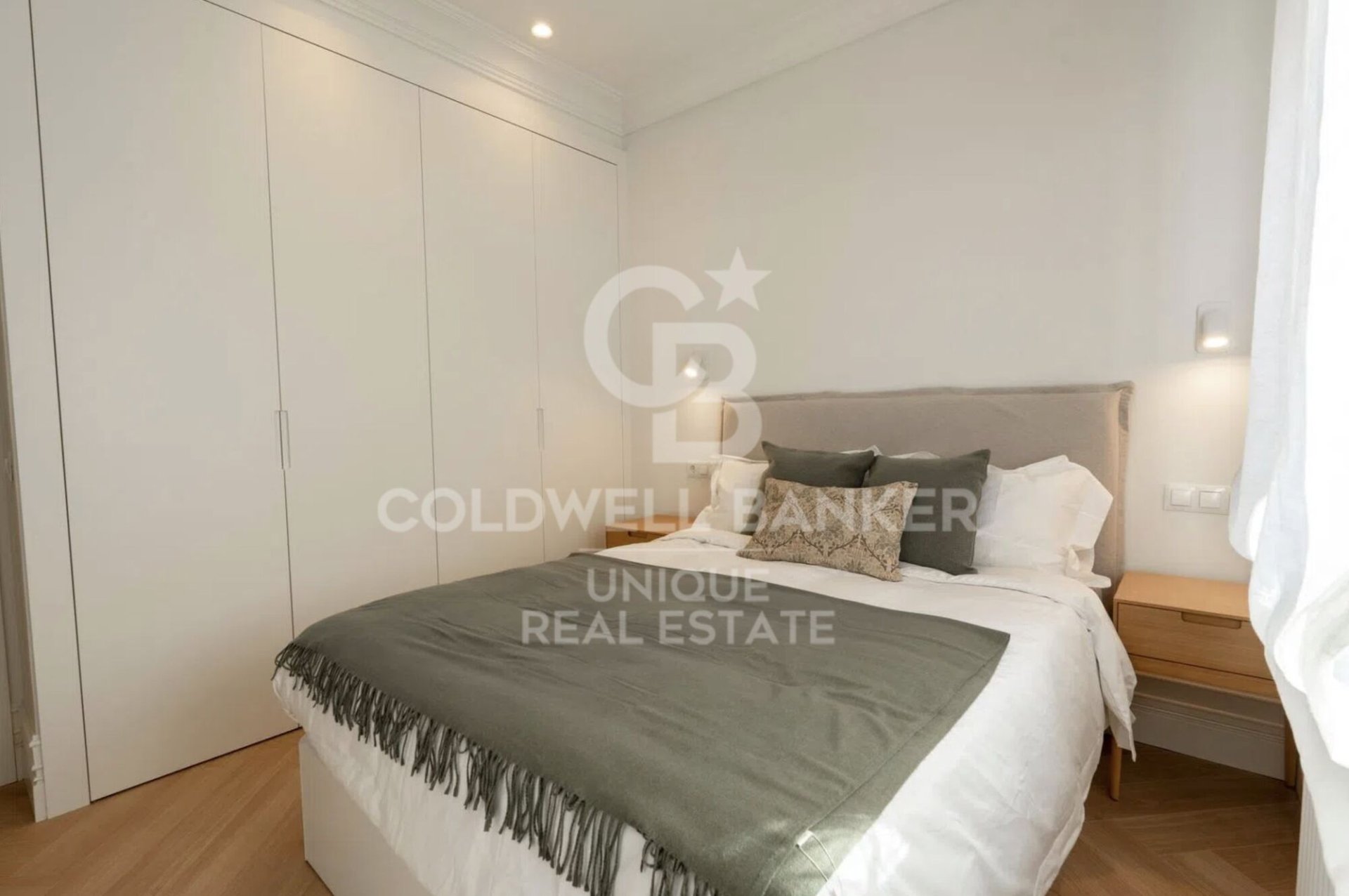 Apartment à Madrid, Espagne 2 chambres, 75 m2 No. 178786