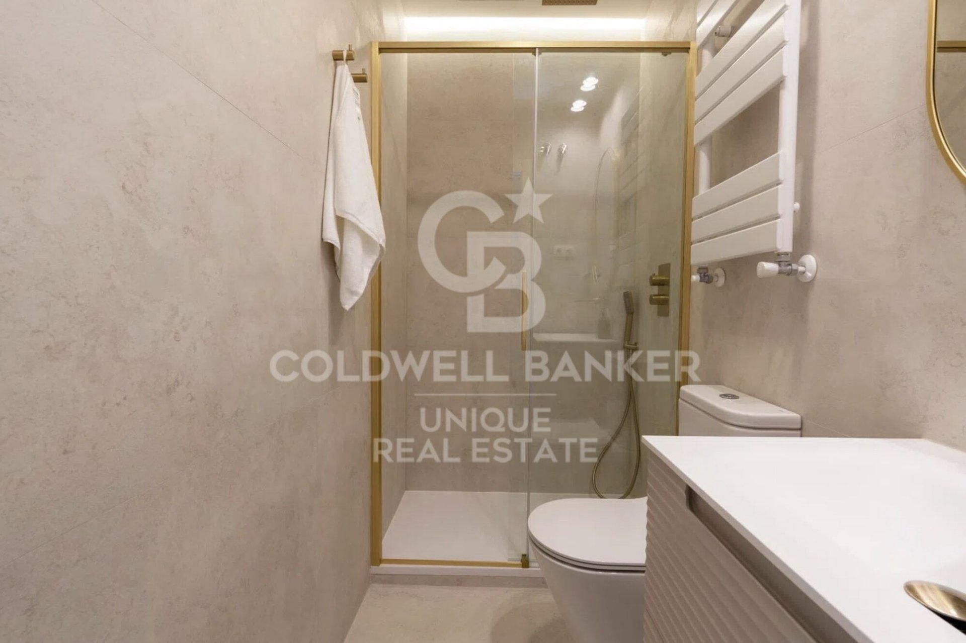 Apartment à Madrid, Espagne 2 chambres, 75 m2 No. 178786
