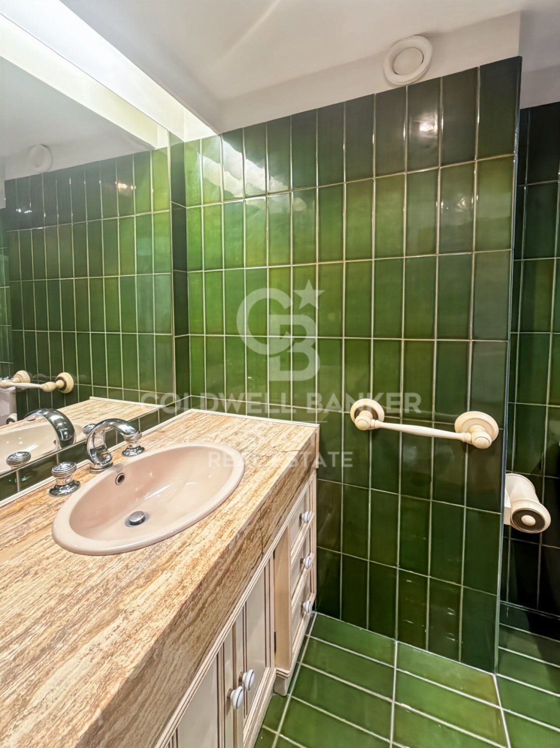 Wohnung in A Coruna, Spanien 4 Schlafzimmer, 151 m2 Nr. 178784
