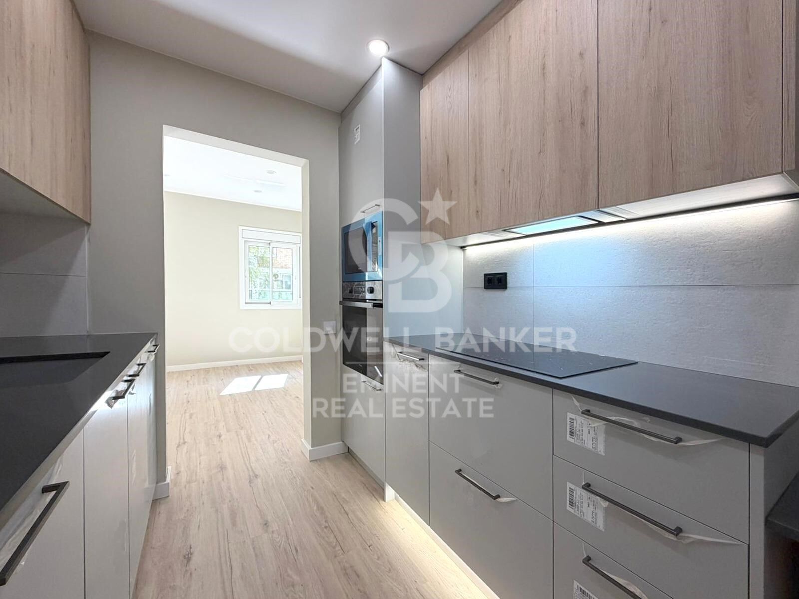 Wohnung in Barcelona, Spanien 2 Schlafzimmer, 64 m2 Nr. 178783
