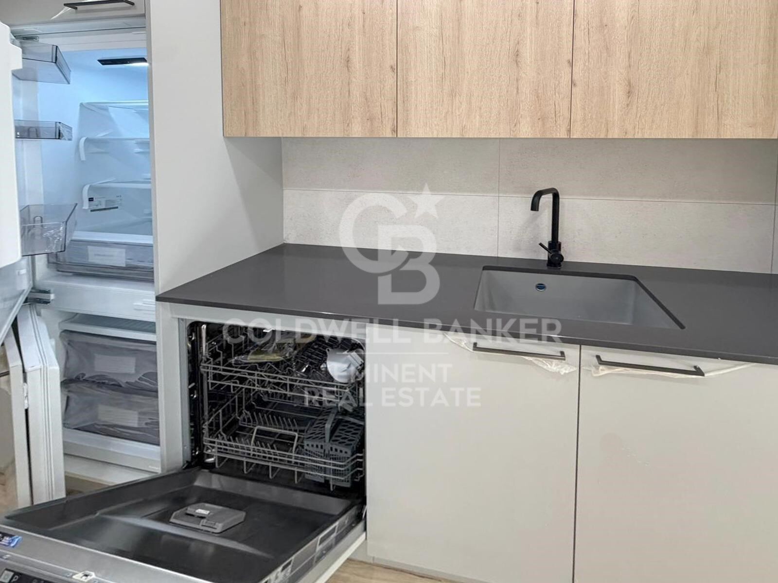 Wohnung in Barcelona, Spanien 2 Schlafzimmer, 64 m2 Nr. 178783