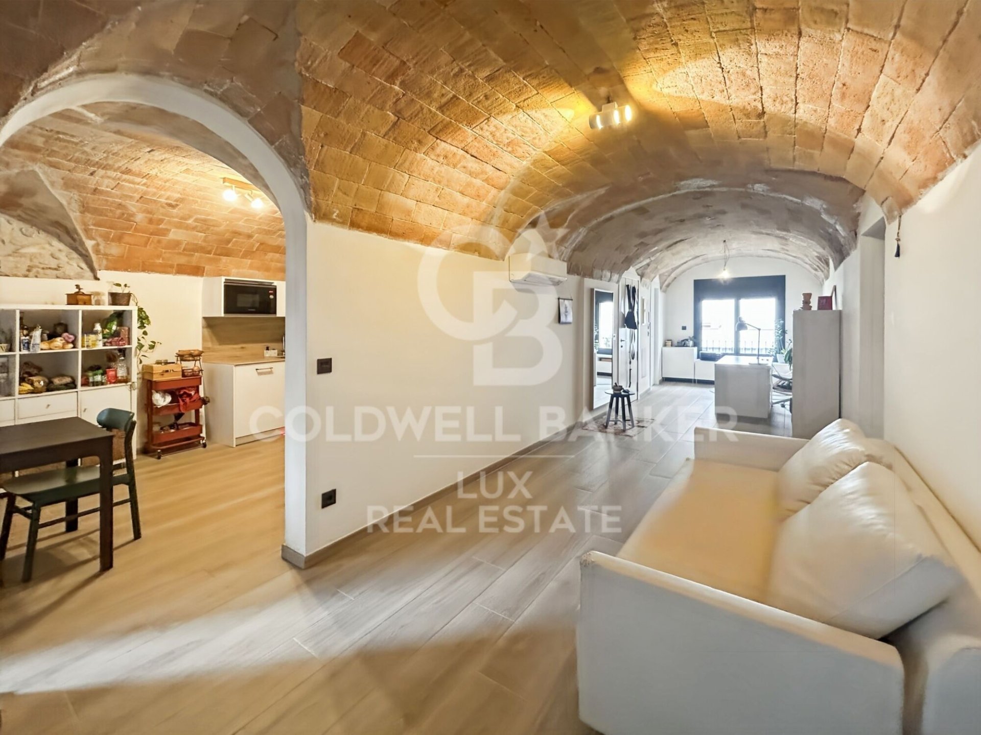 Duplex a Girona, Spagna 3 camere da letto,  N° 178621