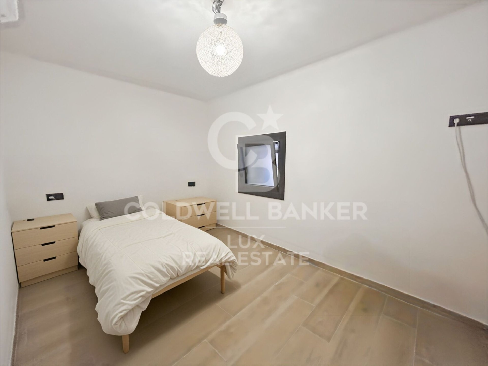 Duplex a Girona, Spagna 3 camere da letto,  N° 178621