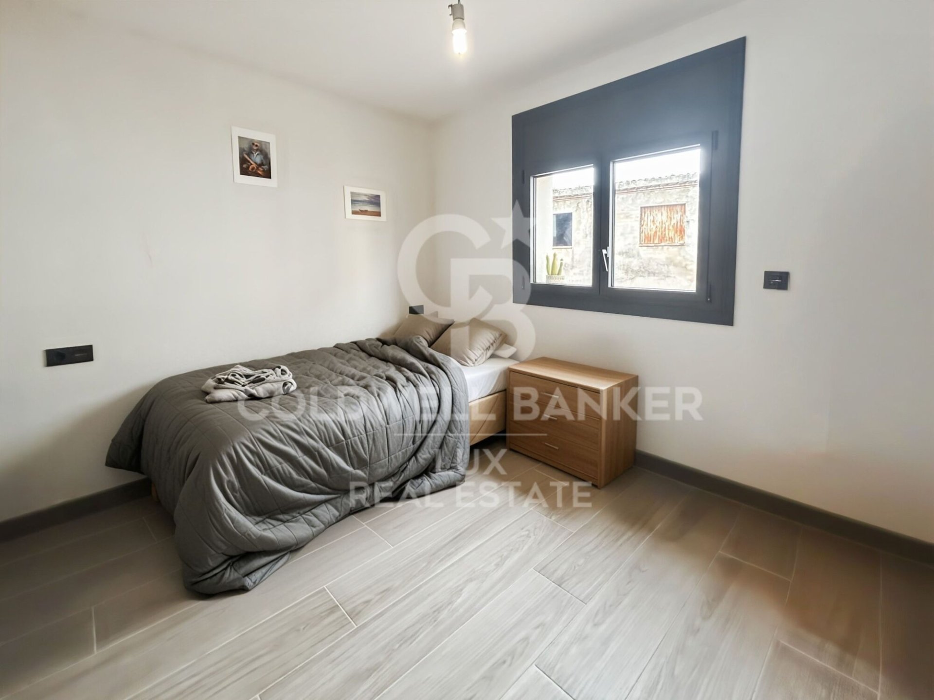 Duplex a Girona, Spagna 3 camere da letto,  N° 178621