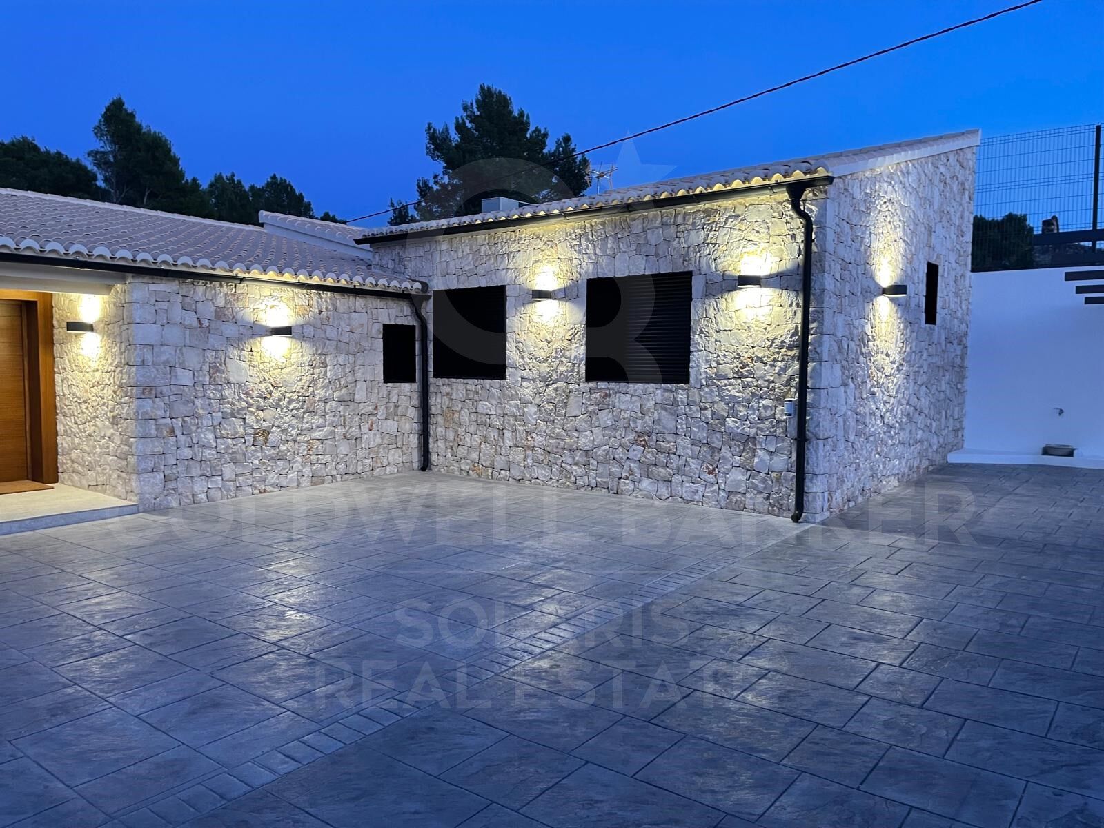 House in Denia, Alicante, Spain 3 bedrooms, 333 sq.m. No. 178619