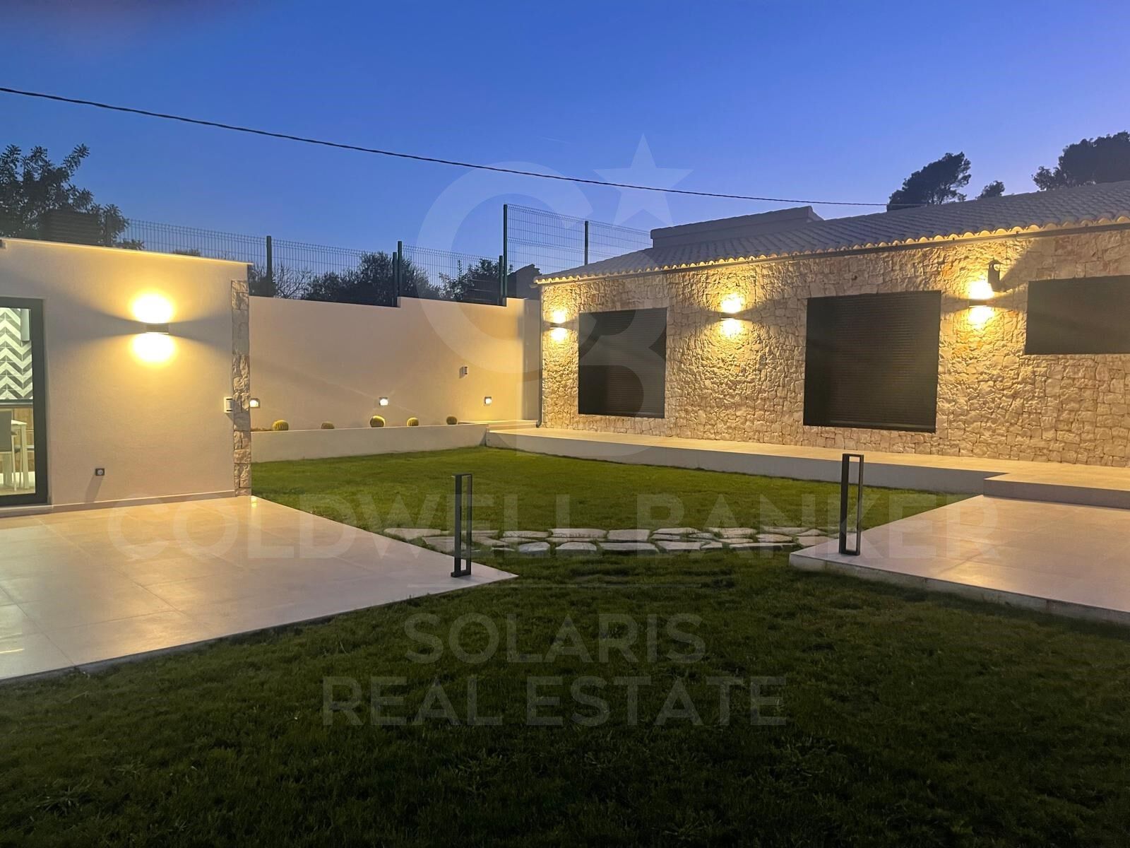 House in Denia, Alicante, Spain 3 bedrooms, 333 sq.m. No. 178619