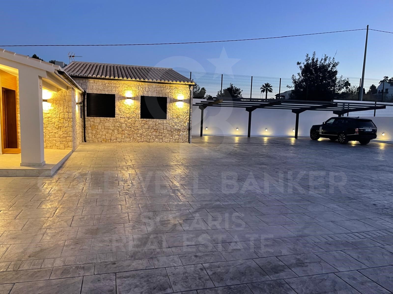 House in Denia, Alicante, Spain 3 bedrooms, 333 sq.m. No. 178619