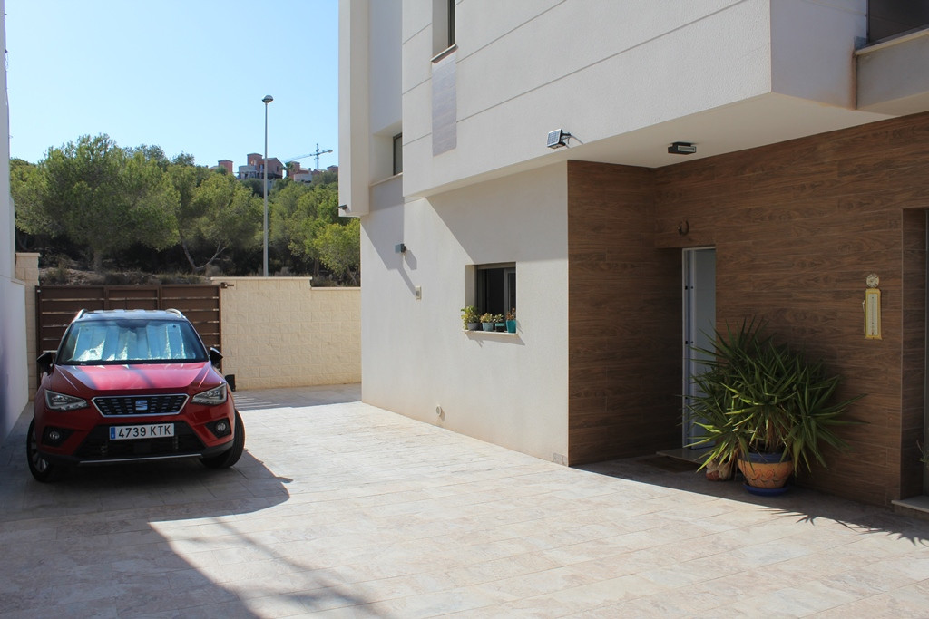 Villa i San Miguel de Salinas, Alicante, Spanien 3 sovrum, 118 kvm. Nr. 142933