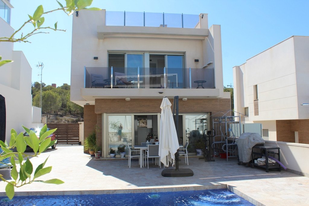 Villa i San Miguel de Salinas, Alicante, Spanien 3 sovrum, 118 kvm. Nr. 142933