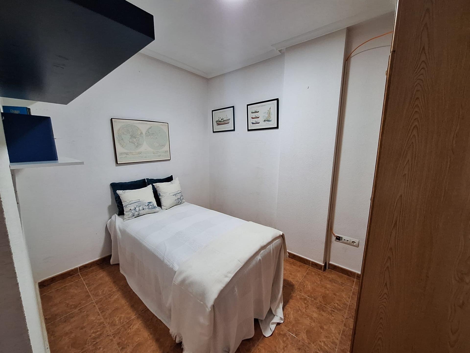 Dzīvoklis Torrevieja, Alicante, Spānijā 3 istabas, 83 m2 Nr. 184271