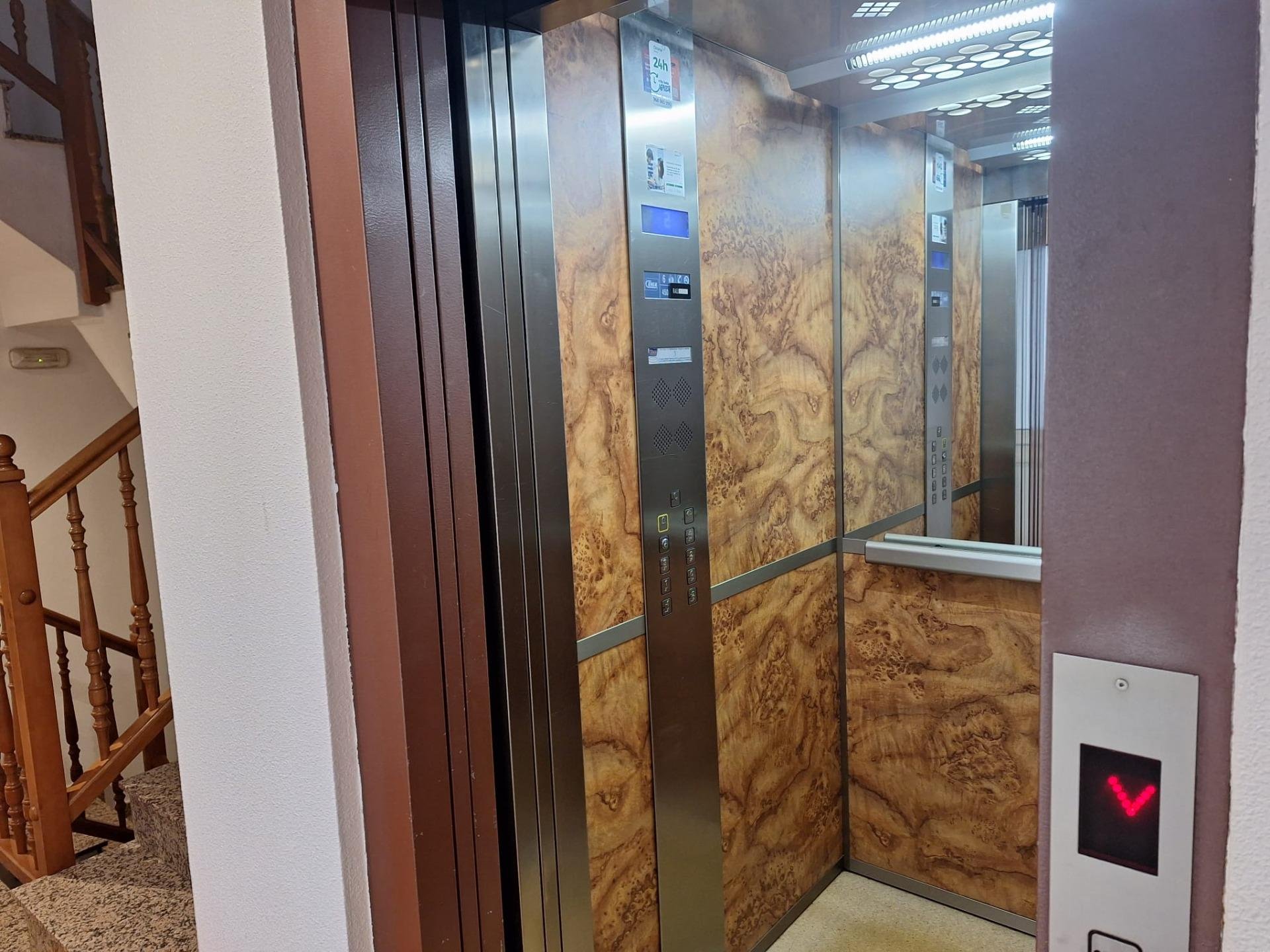 Dzīvoklis Torrevieja, Alicante, Spānijā 3 istabas, 83 m2 Nr. 184271