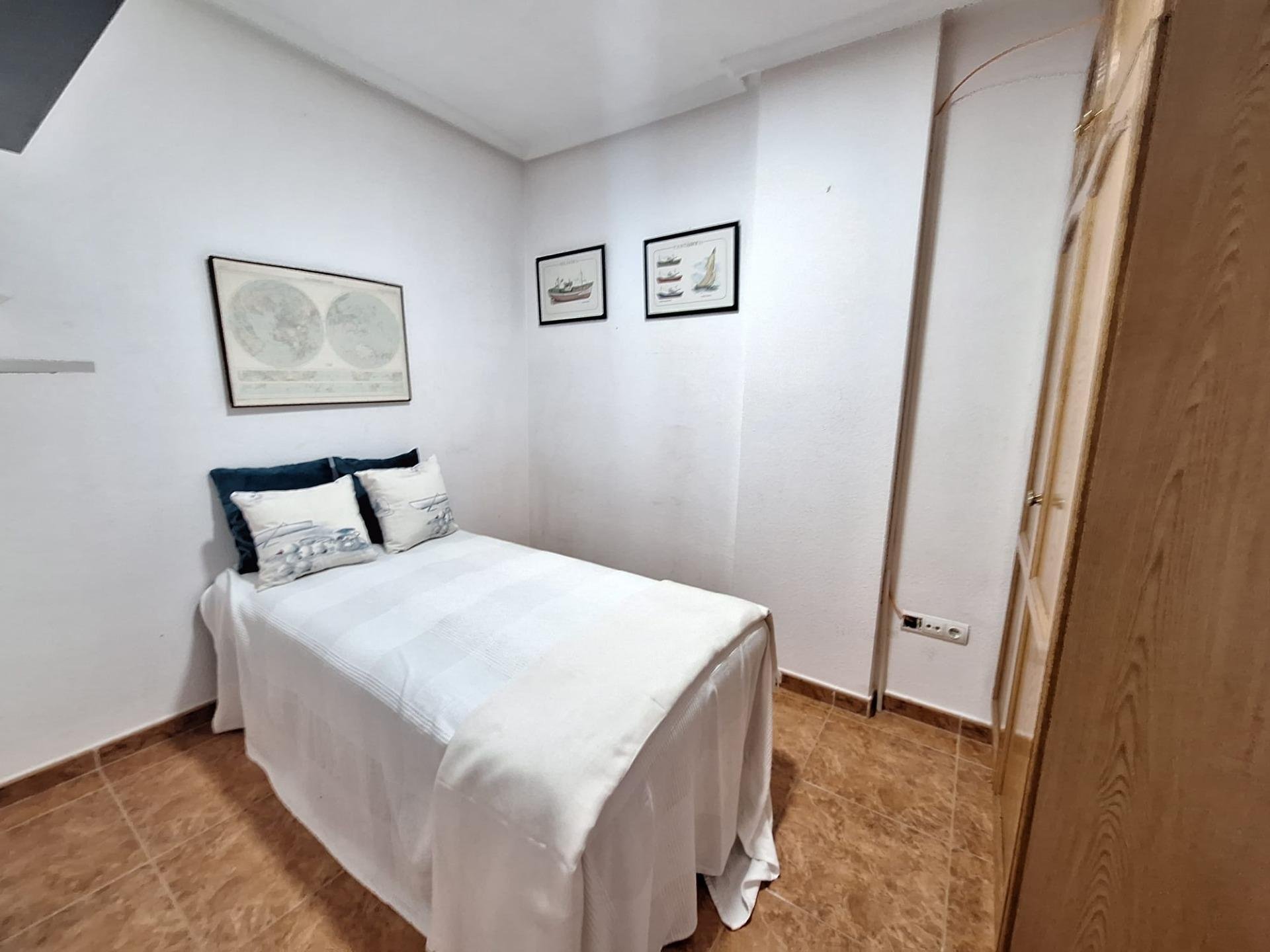Dzīvoklis Torrevieja, Alicante, Spānijā 3 istabas, 83 m2 Nr. 184271