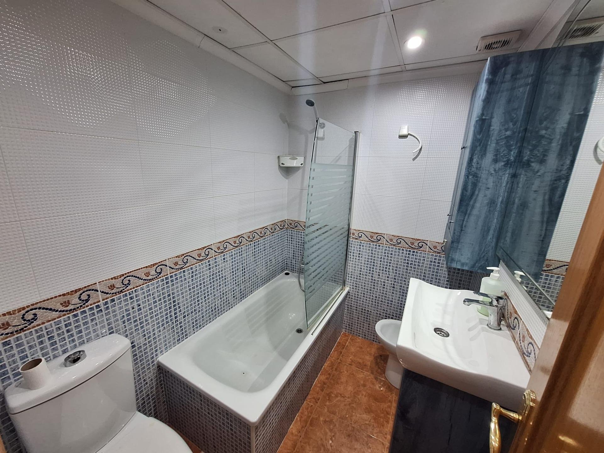Dzīvoklis Torrevieja, Alicante, Spānijā 3 istabas, 83 m2 Nr. 184271