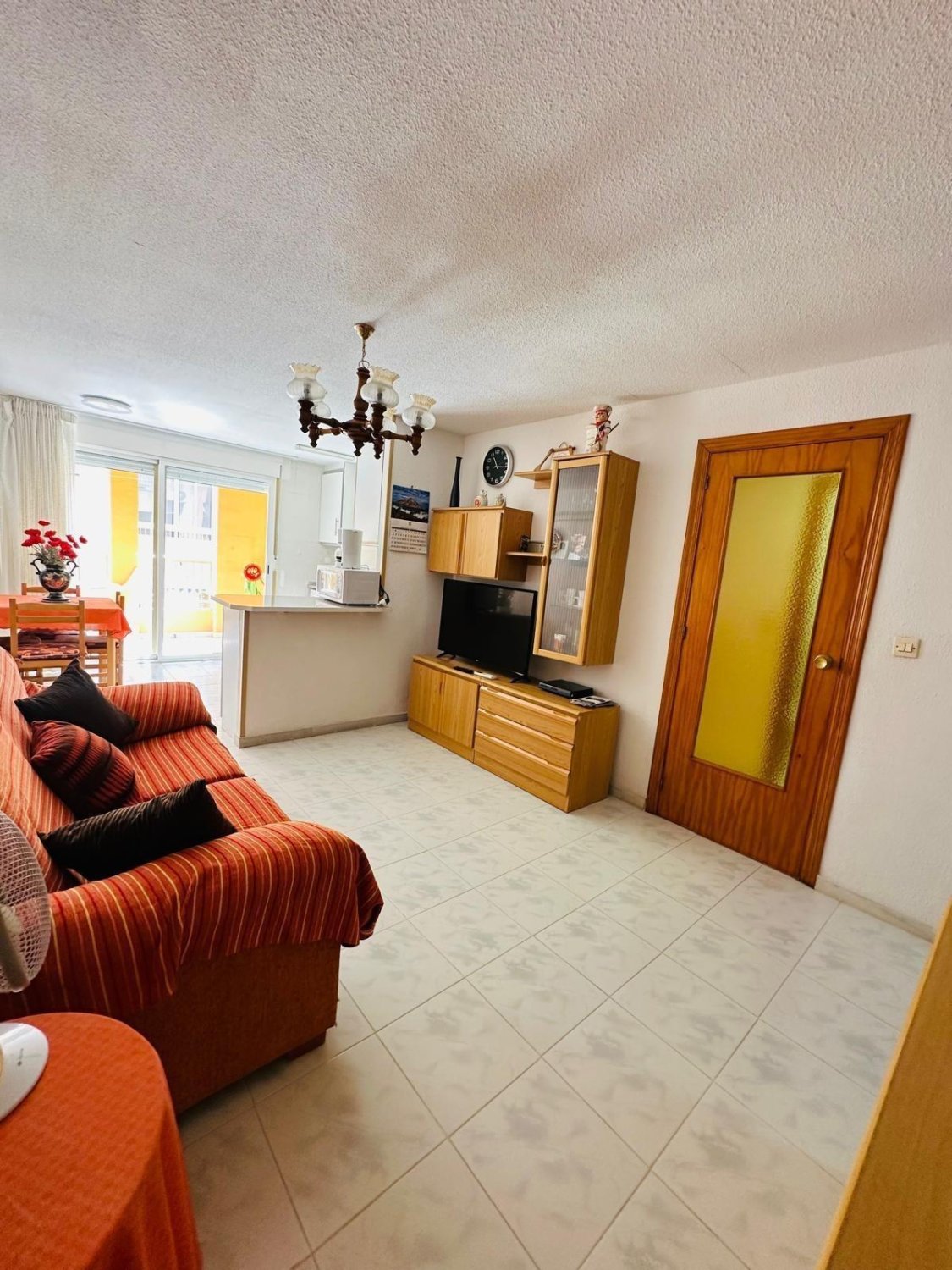 Apartment in Torrevieja, Alicante, Spain 2 bedrooms, 72 sq.m. No. 184269