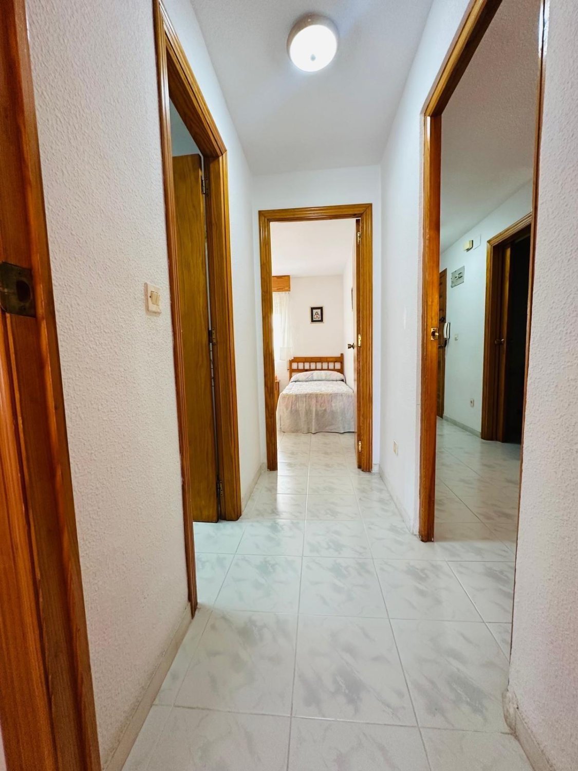 Apartment in Torrevieja, Alicante, Spain 2 bedrooms, 72 sq.m. No. 184269