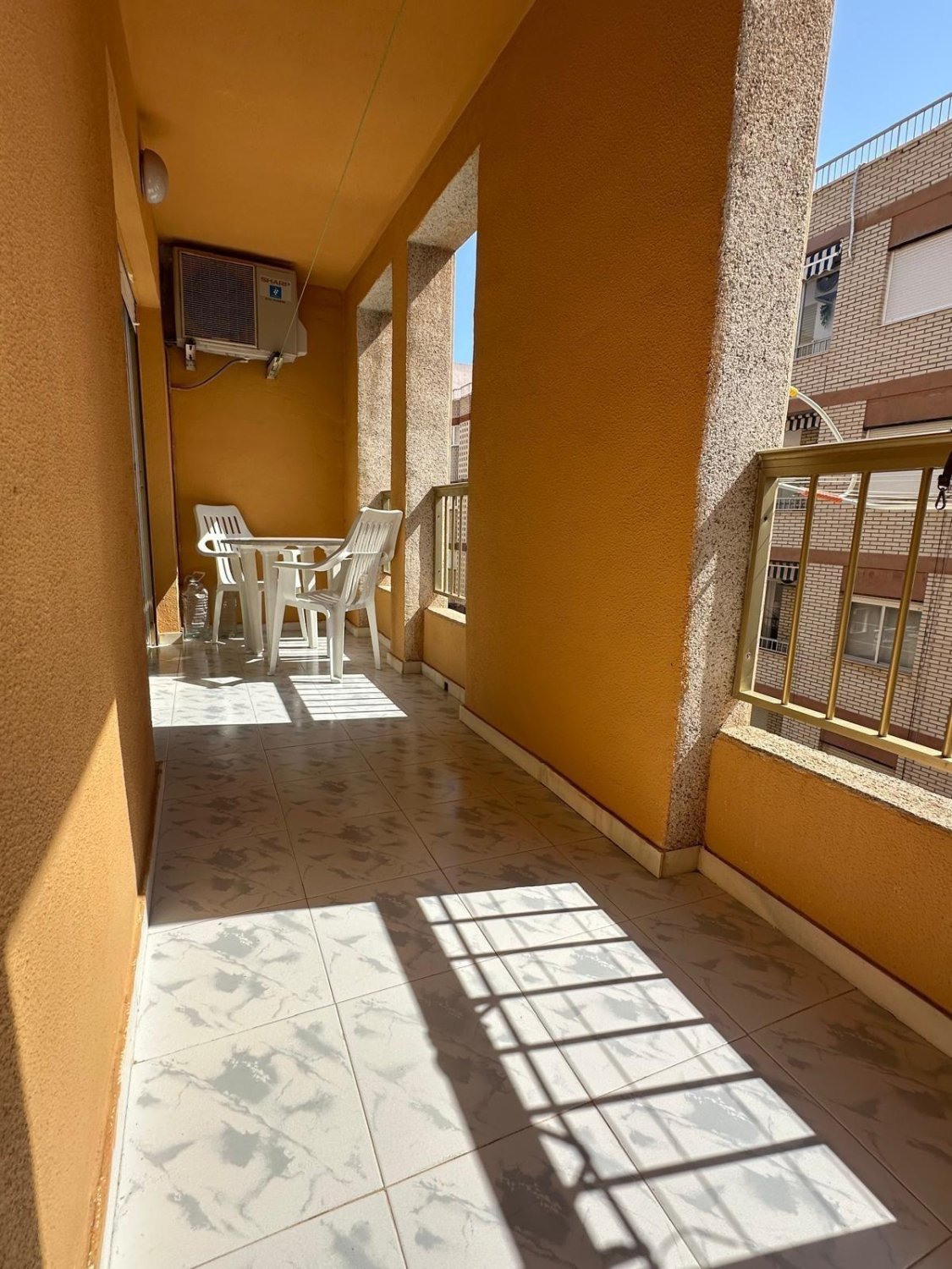 Apartment in Torrevieja, Alicante, Spain 2 bedrooms, 72 sq.m. No. 184269