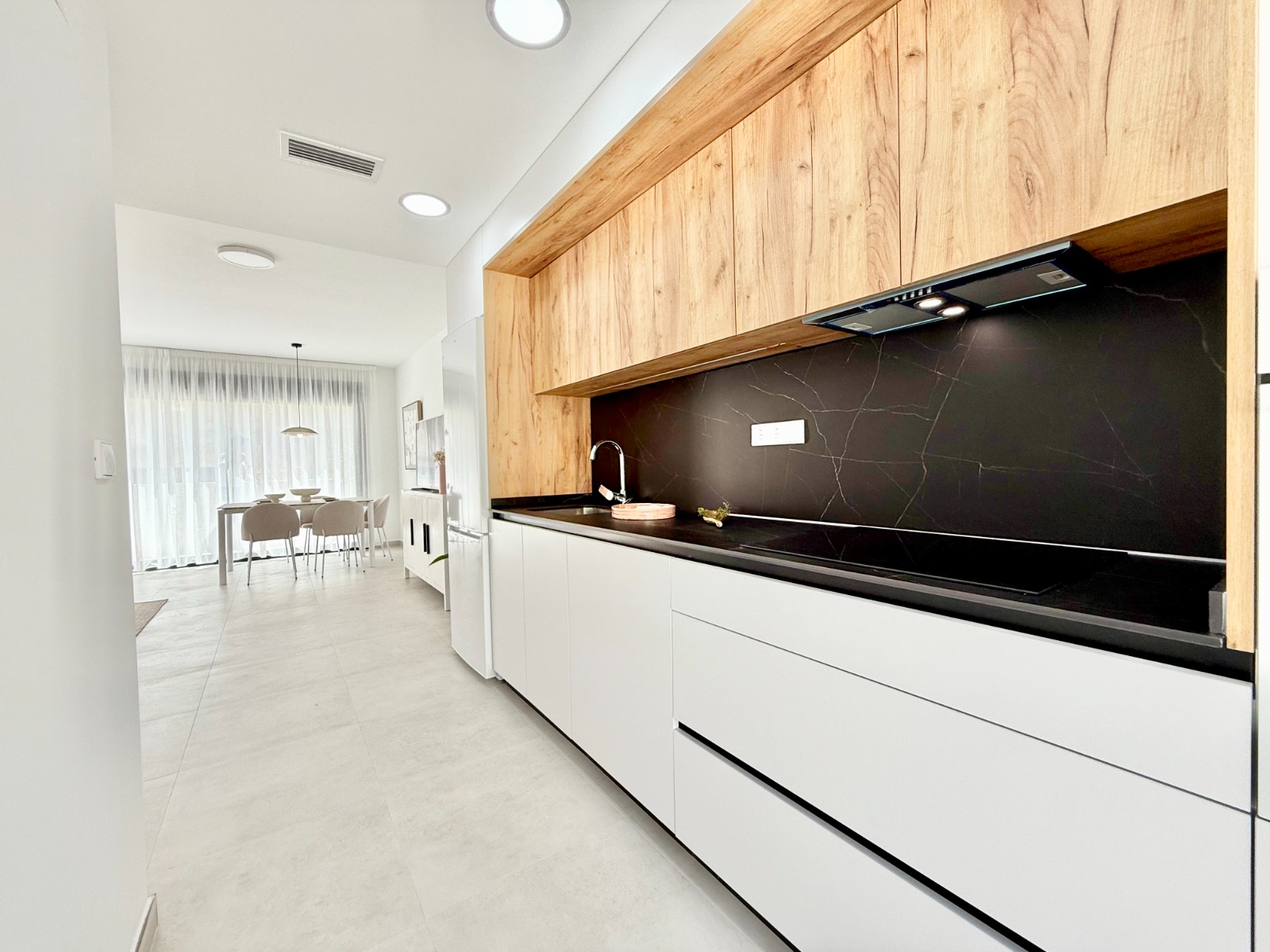 Apartamento en Cox, Alicante, España 3 dormitorios, 117 m2 No. 151303