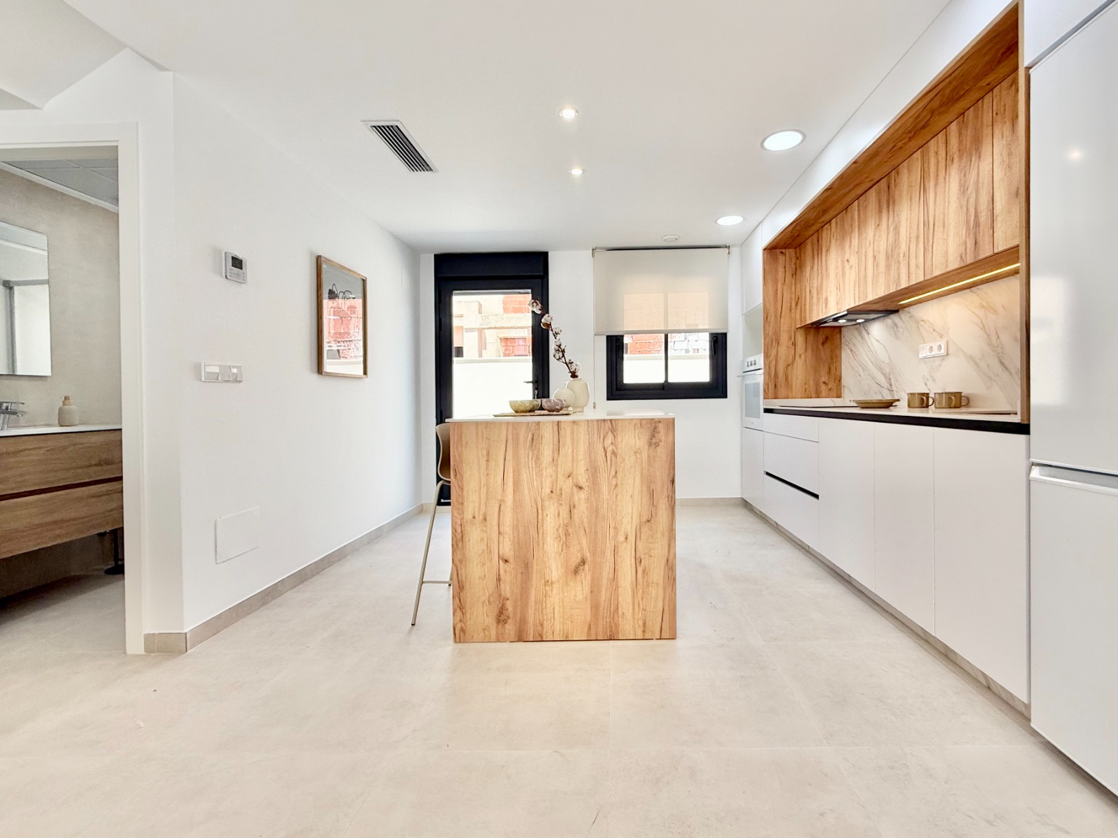 Apartamento en Cox, Alicante, España 3 dormitorios, 117 m2 No. 151303