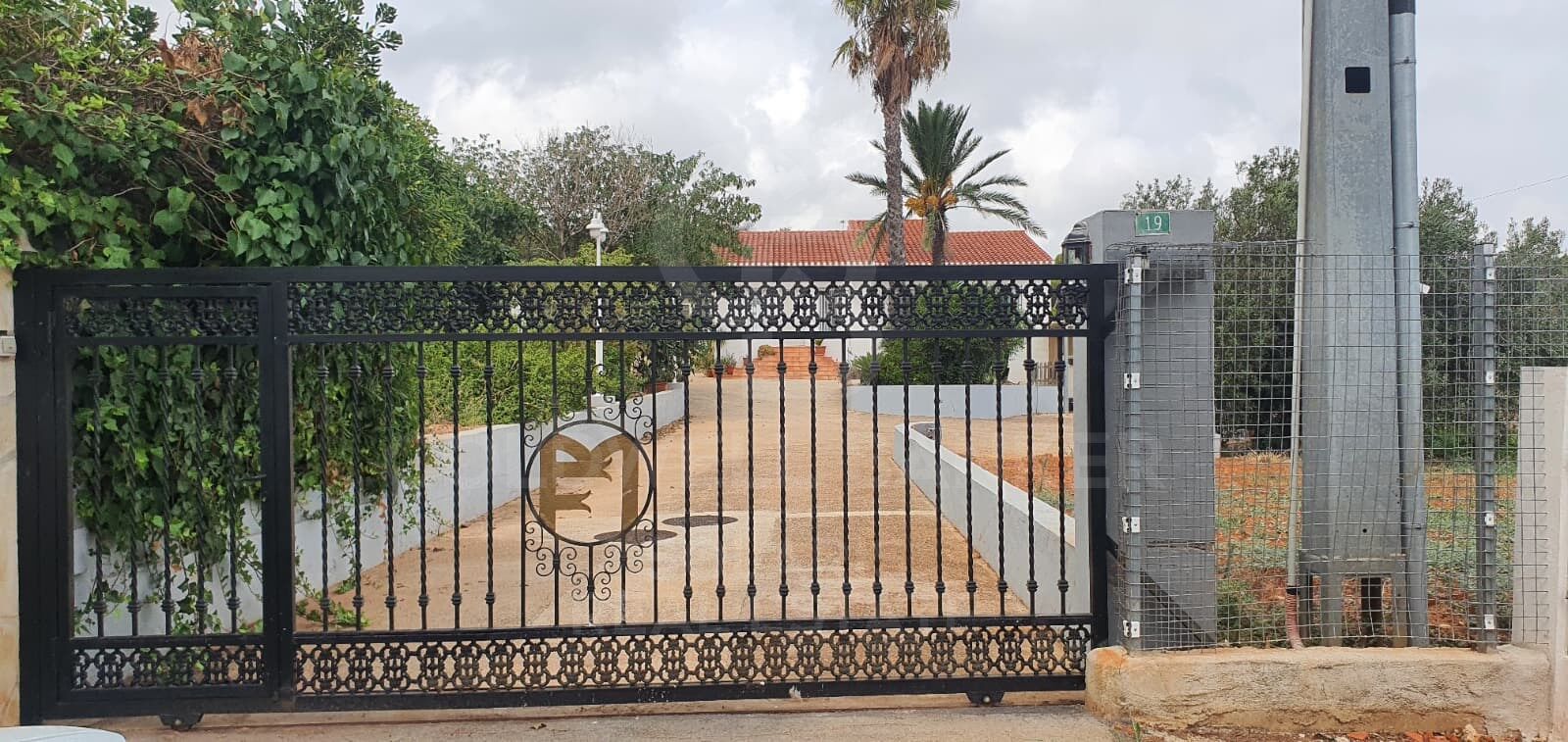 Hus i Denia, Alicante, Spanien 4 sovrum, 150 kvm. Nr. 157897