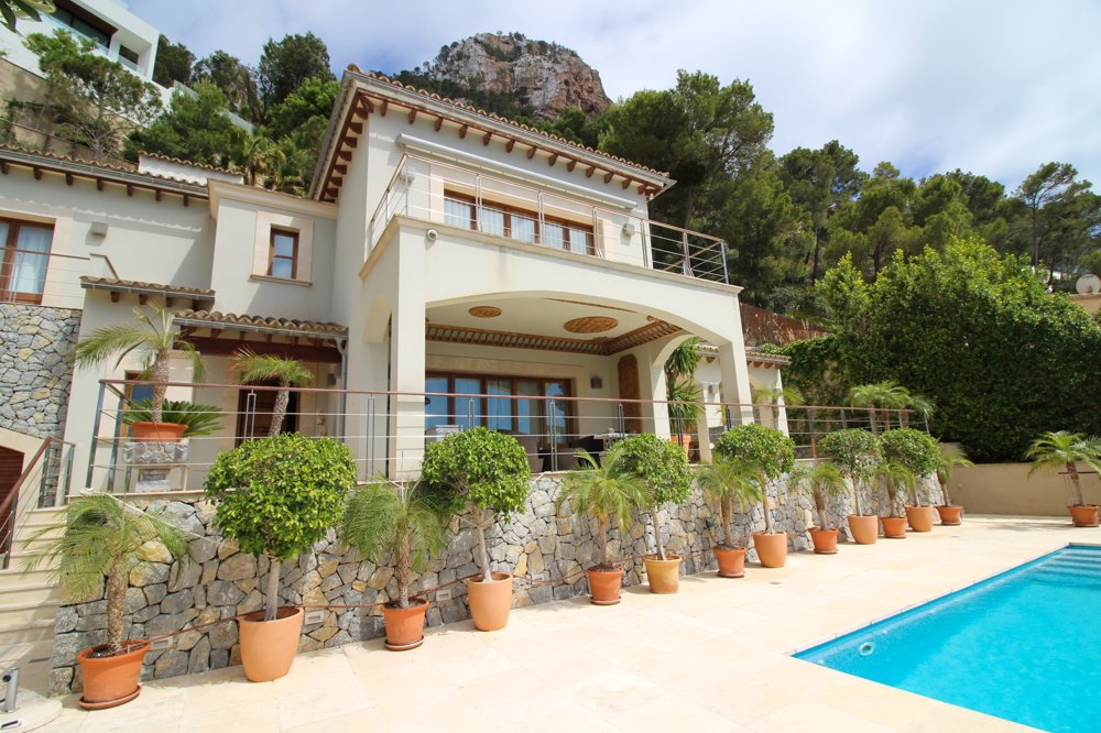 Huvila Port D'andratx, Mallorca, Espanja 4 makuuhuonetta, 332 m2 No. 103935