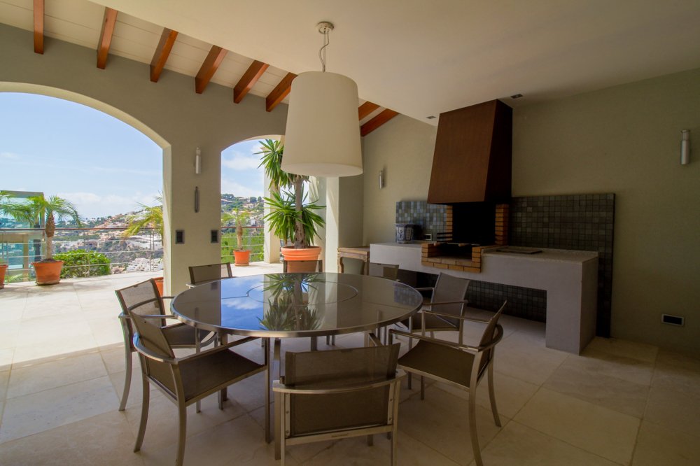 Huvila Port D'andratx, Mallorca, Espanja 4 makuuhuonetta, 332 m2 No. 103935