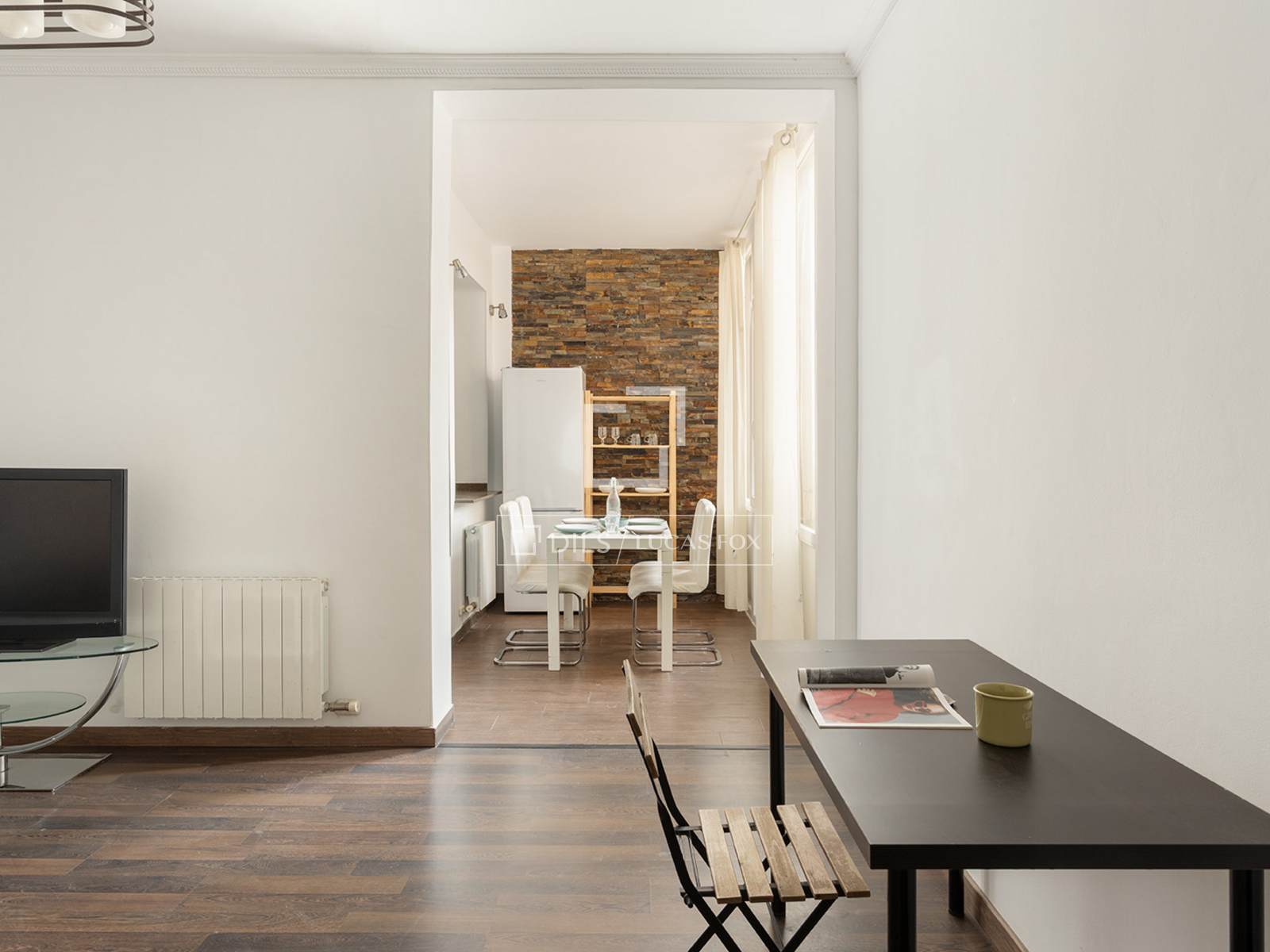 Apartment in Barcelona, Spain 4 bedrooms, 107 sq.m. No. 150542