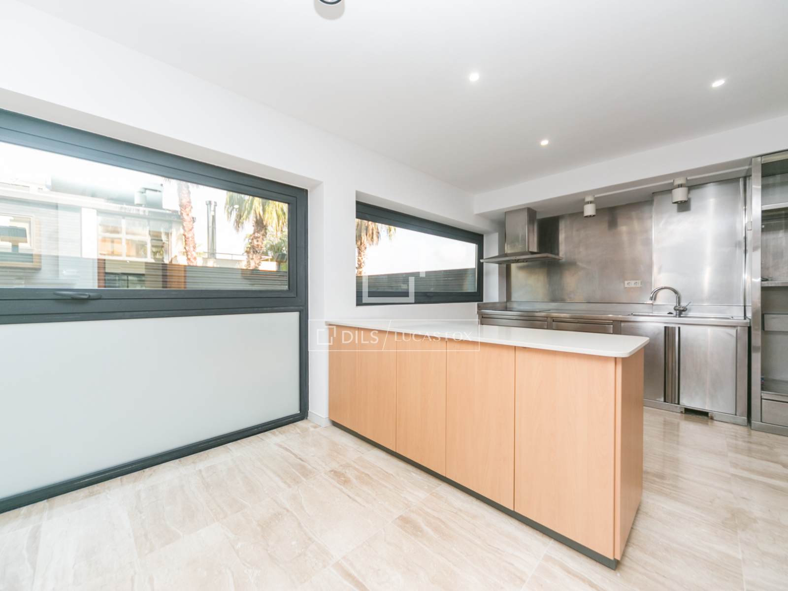 Willa w Sant Cugat Del Valles, Barcelona, Hiszpania 4 sypialnie, 587 mkw. nr 150538