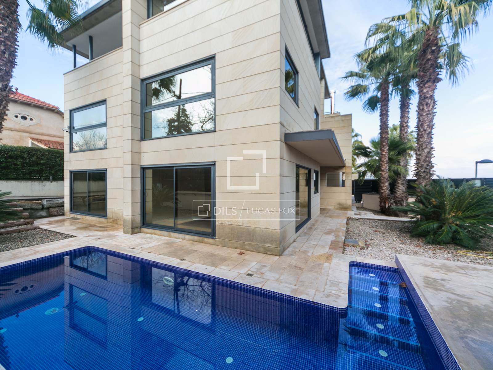 Willa w Sant Cugat Del Valles, Barcelona, Hiszpania 4 sypialnie, 587 mkw. nr 150538