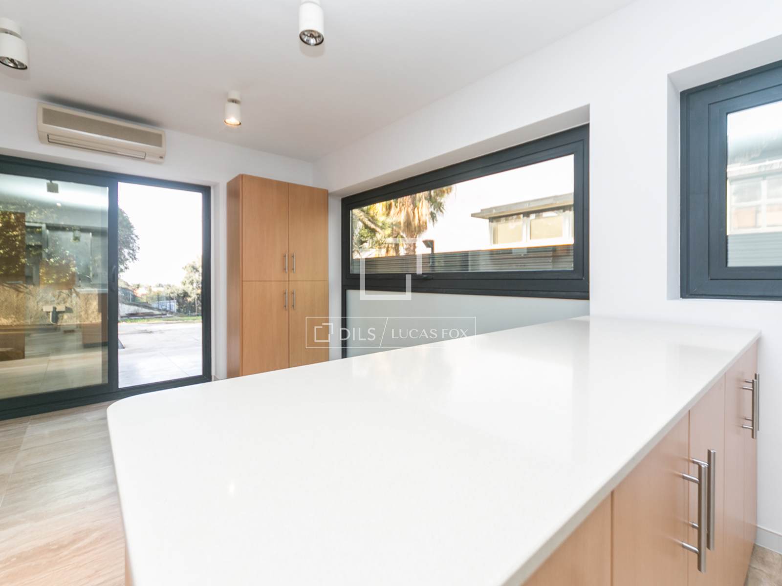 Willa w Sant Cugat Del Valles, Barcelona, Hiszpania 4 sypialnie, 587 mkw. nr 150538