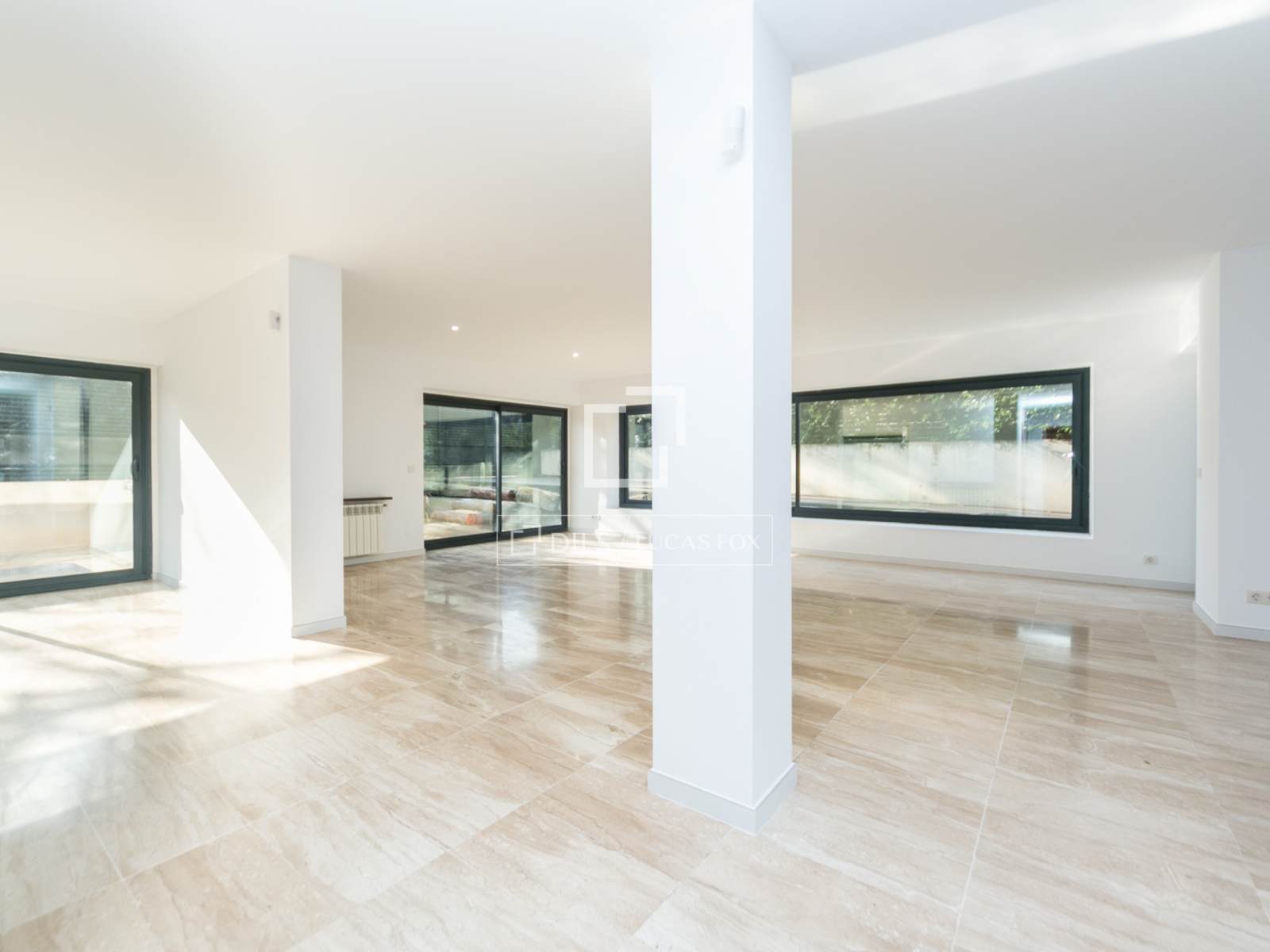 Willa w Sant Cugat Del Valles, Barcelona, Hiszpania 4 sypialnie, 587 mkw. nr 150538