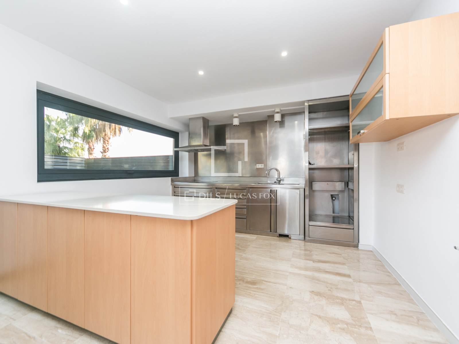 Willa w Sant Cugat Del Valles, Barcelona, Hiszpania 4 sypialnie, 587 mkw. nr 150538