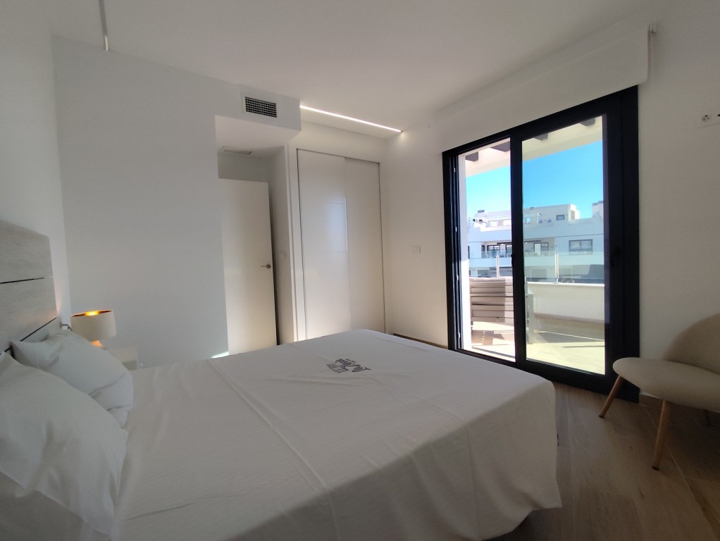 Apartament w Villamartin, Alicante, Hiszpania 3 sypialnie, 92 mkw. nr 196390
