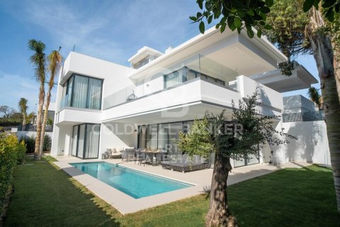 Villa in Marbella, Malaga, Spain 4 bedrooms, 414 sq.m. No. 159364