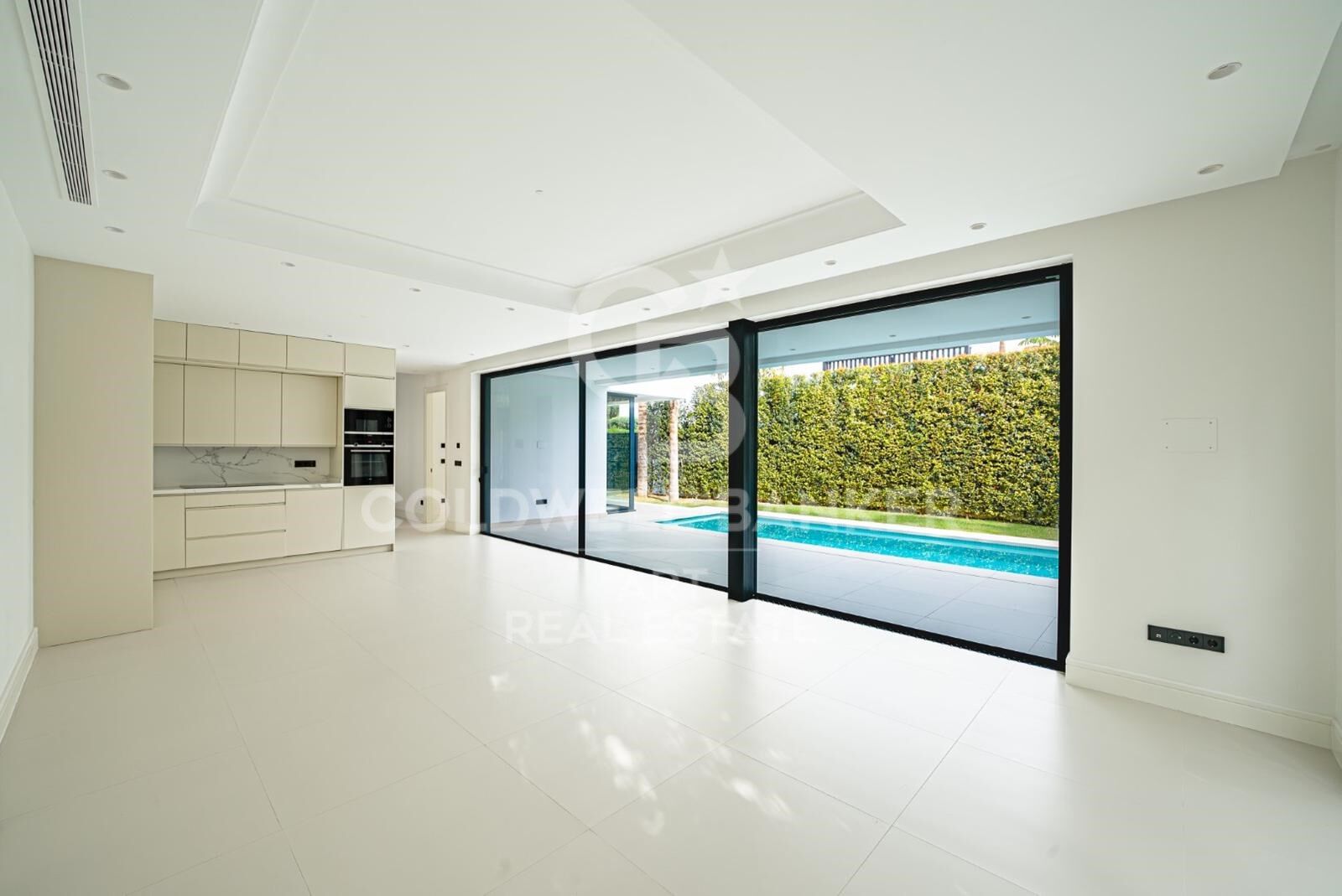 Villa en Marbella, Málaga, España 4 dormitorios, 414 m2 No. 159364