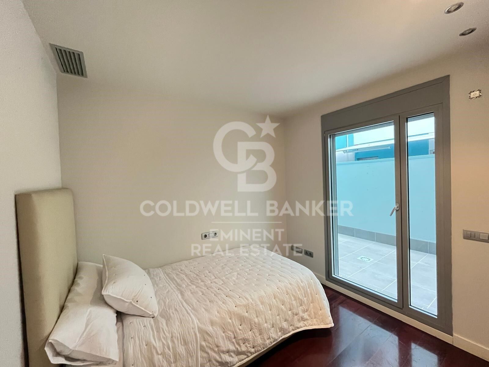 Huoneisto Barcelona, Espanja 3 makuuhuonetta, 118 m2 No. 159024