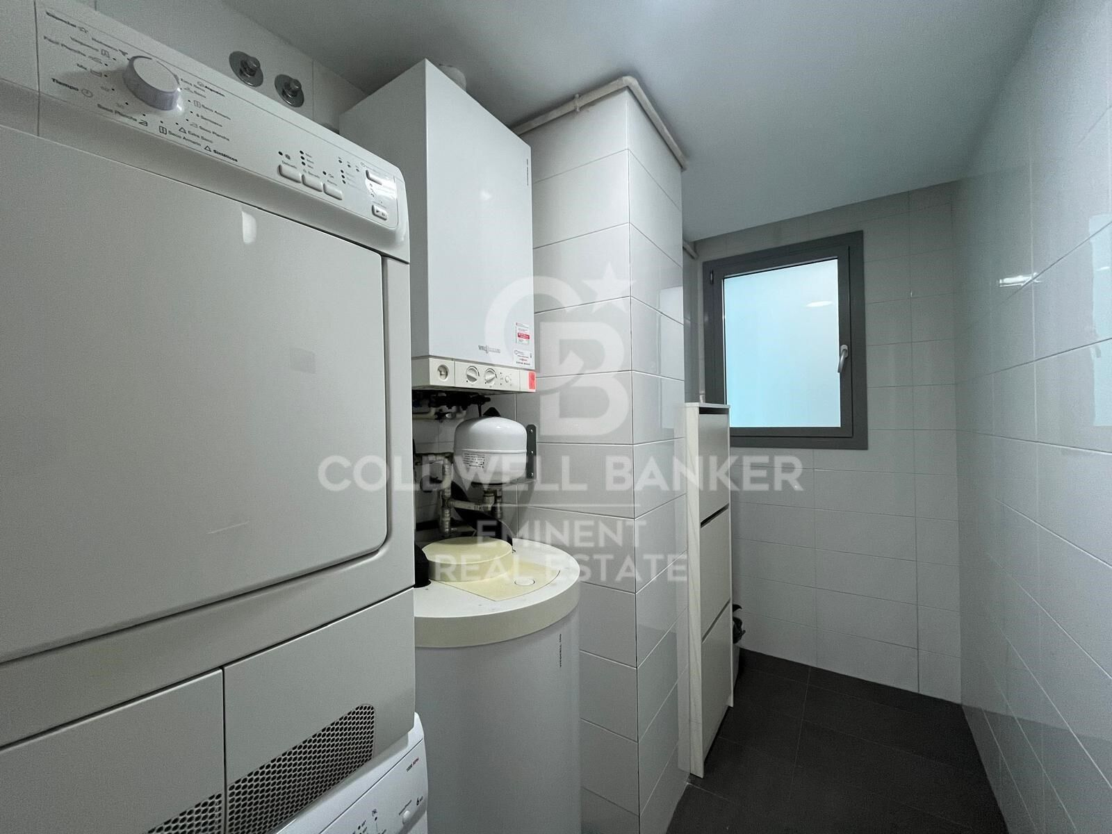 Huoneisto Barcelona, Espanja 3 makuuhuonetta, 118 m2 No. 159024