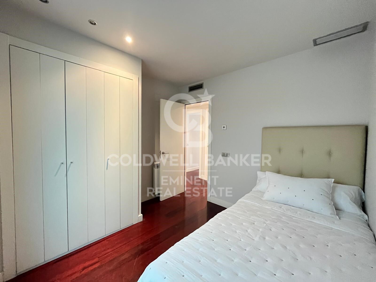 Huoneisto Barcelona, Espanja 3 makuuhuonetta, 118 m2 No. 159024