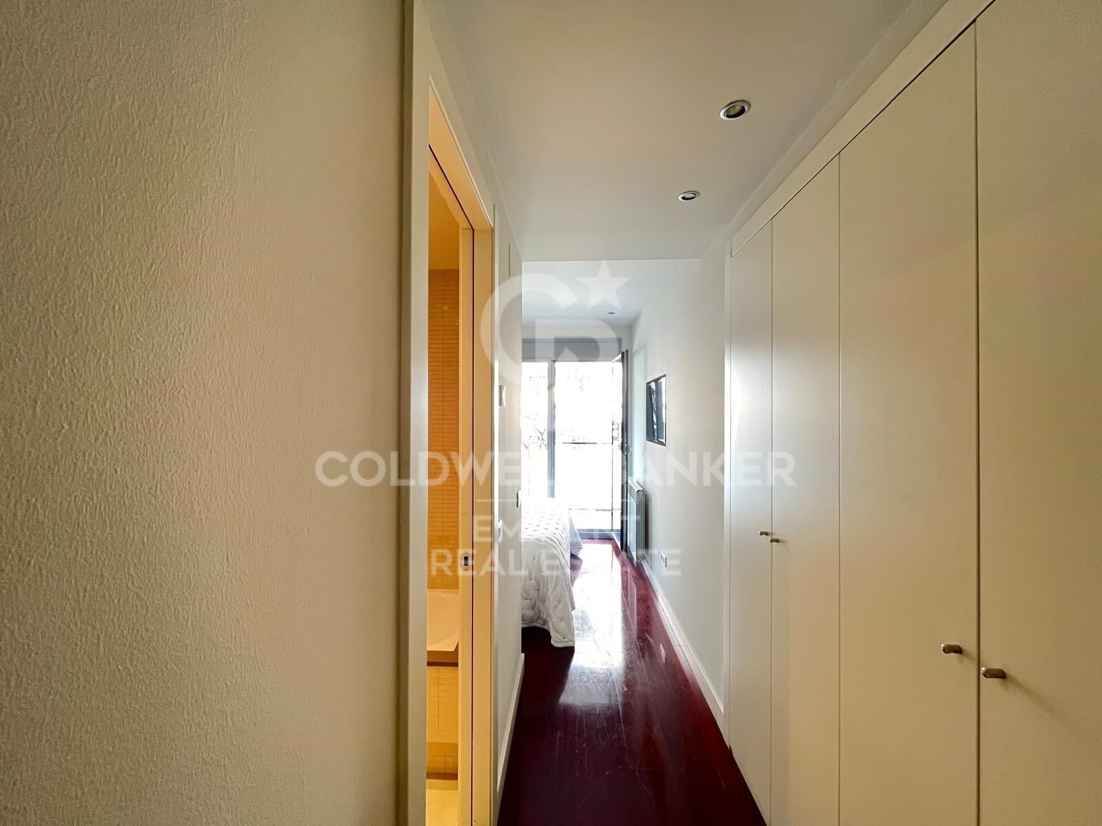 Huoneisto Barcelona, Espanja 3 makuuhuonetta, 118 m2 No. 159024