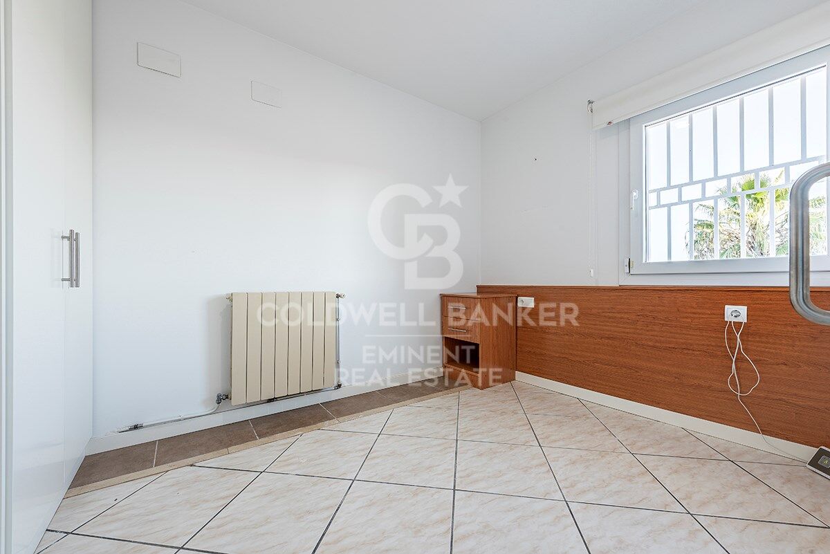 Villa in Sant Pere de Ribes, Barcelona, Spain 7 bedrooms, 466 sq.m. No. 159022