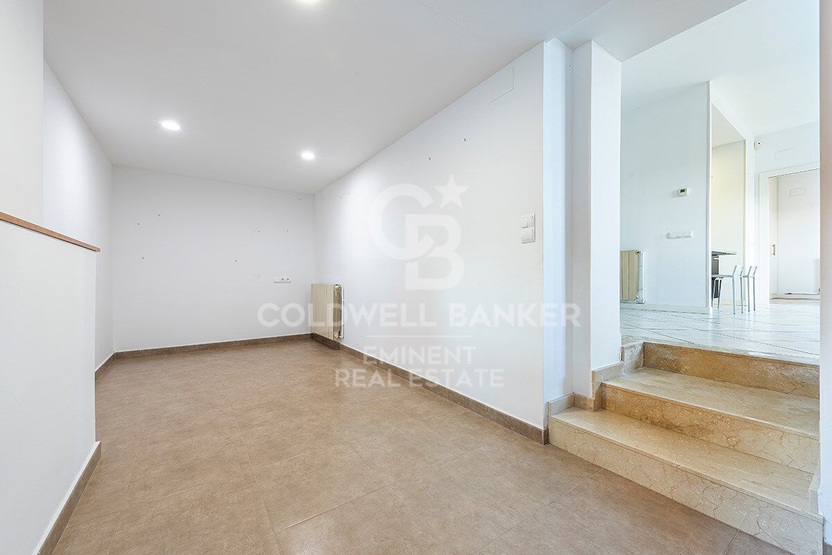 Villa in Sant Pere de Ribes, Barcelona, Spain 7 bedrooms, 466 sq.m. No. 159022