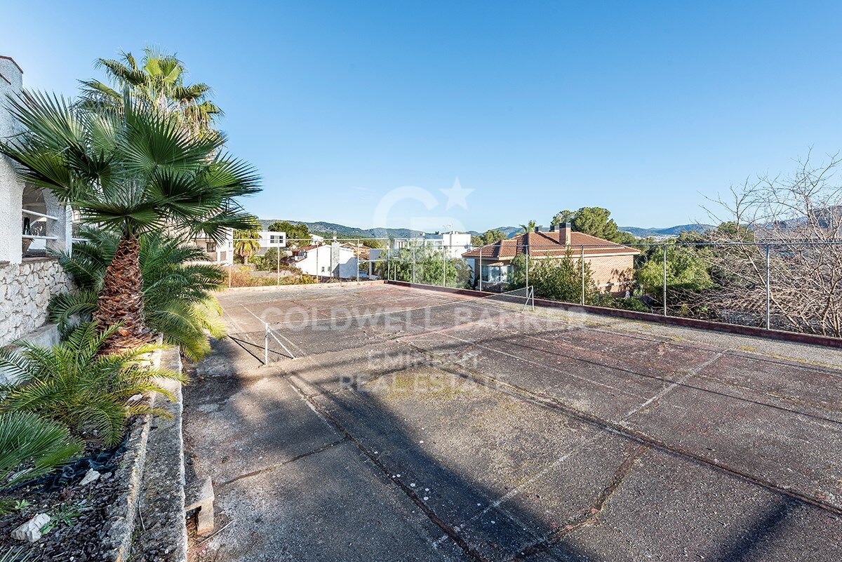 Villa in Sant Pere de Ribes, Barcelona, Spain 7 bedrooms, 466 sq.m. No. 159022