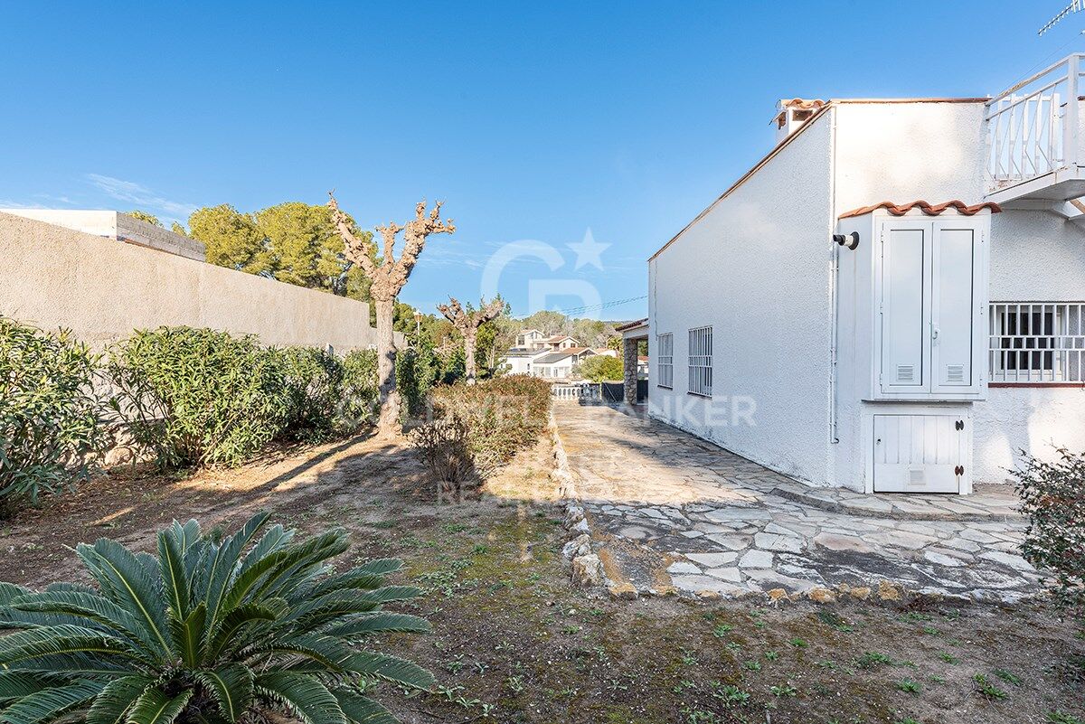 Villa in Sant Pere de Ribes, Barcelona, Spain 7 bedrooms, 466 sq.m. No. 159022