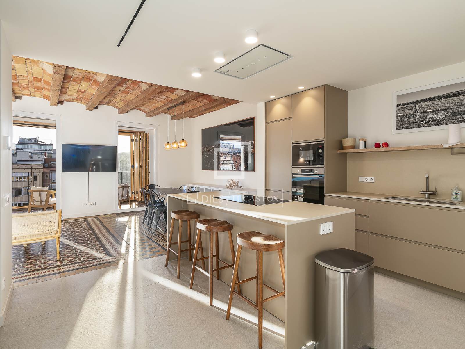 Apartament w Barcelona, Hiszpania 3 sypialnie, 132 mkw. nr 150559