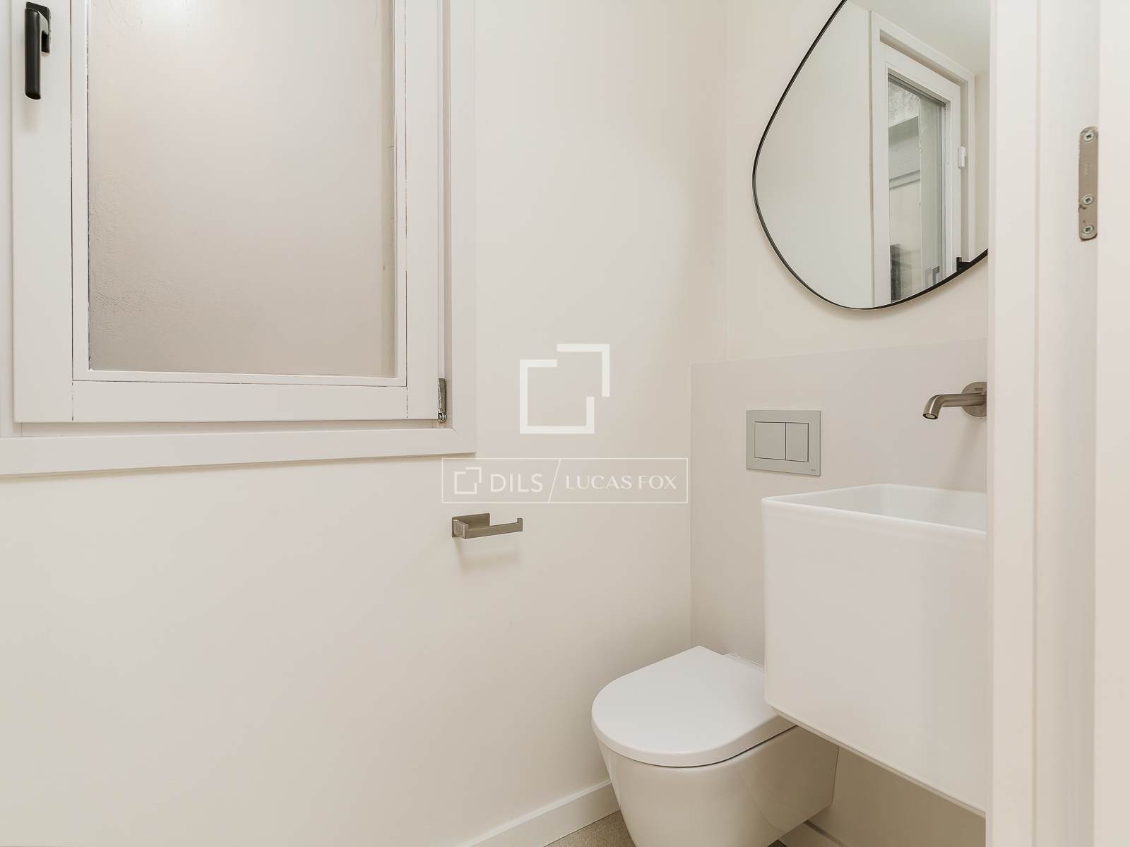 Apartament w Barcelona, Hiszpania 3 sypialnie, 132 mkw. nr 150559
