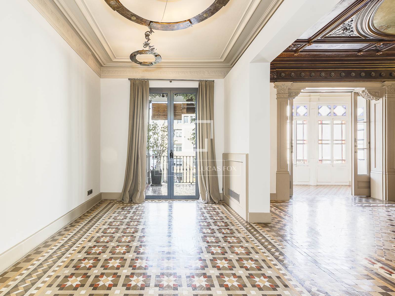 Huoneisto Barcelona, Espanja 3 makuuhuonetta, 196 m2 No. 150562